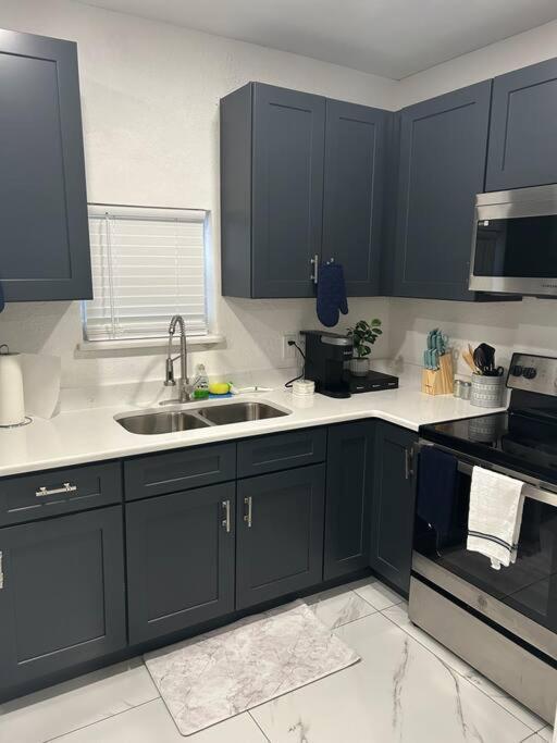 Private Studio Suite In Central Orlando With Full Kitchen المظهر الخارجي الصورة